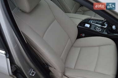 Седан BMW 5 Series 2012 в 