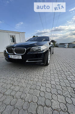 Седан BMW 5 Series 2014 в Чернівцях