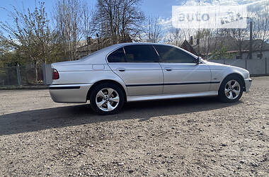 Седан BMW 5 Series 2002 в Жмеринке