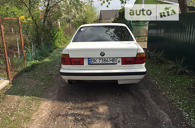Седан BMW 5 Series 1991 в Луцке