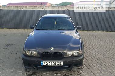 Седан BMW 5 Series 2002 в Мукачевому