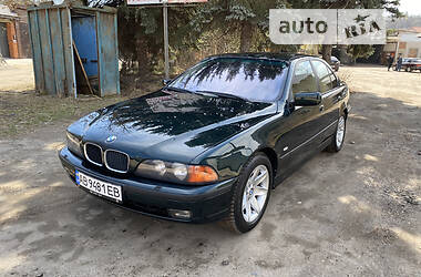 Седан BMW 5 Series 2000 в Тульчині