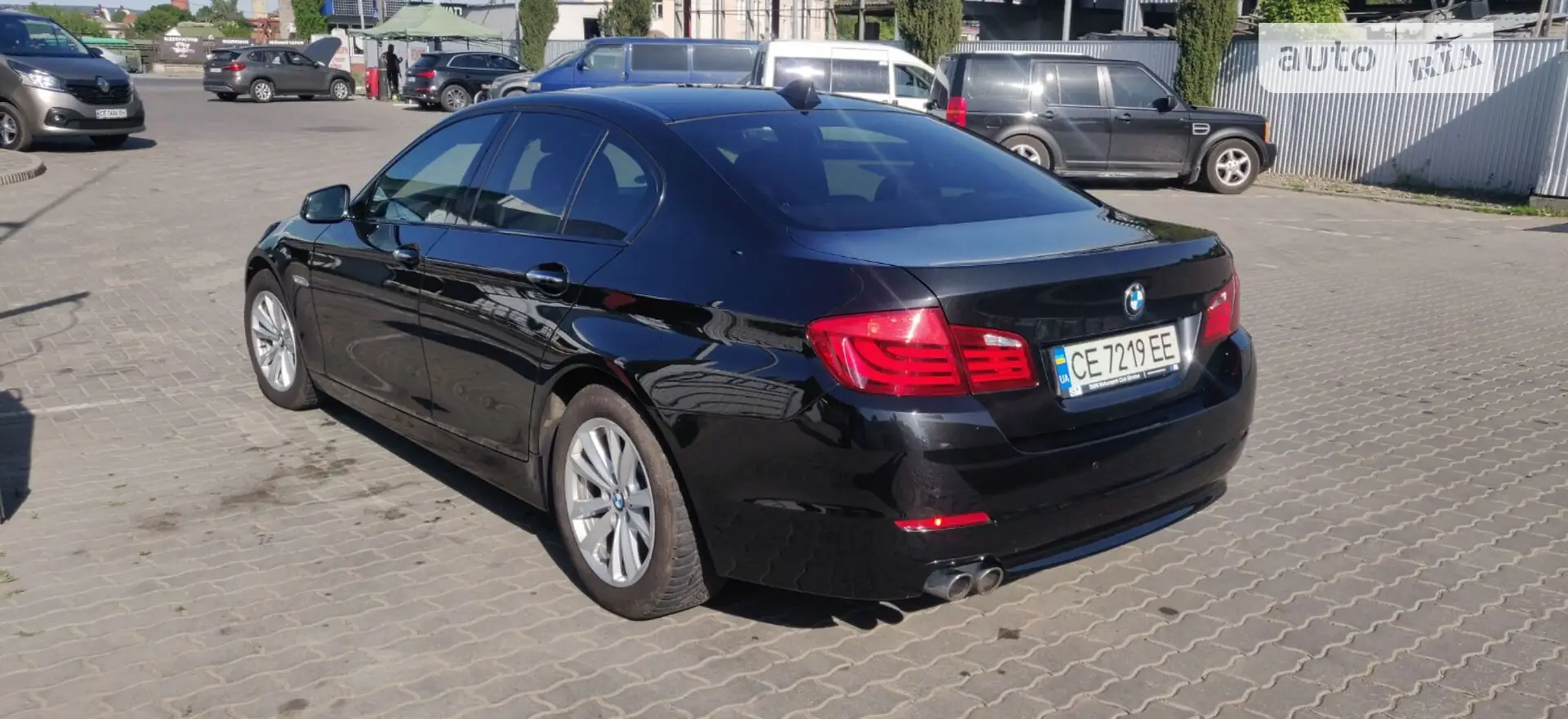 BMW 5 Series 2011 VIN WBAXA51030DW56447 фото оголошення 2 з 11