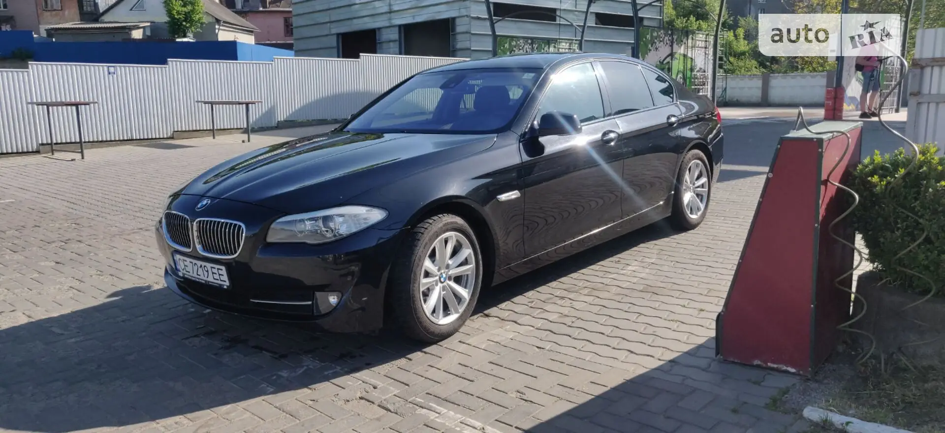 BMW 5 Series 2011 VIN WBAXA51030DW56447 фото оголошення 9 з 11