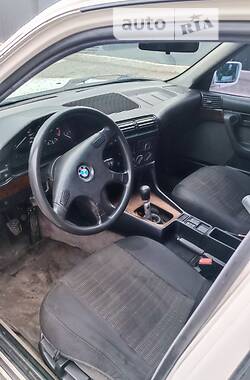 Седан BMW 5 Series 1991 в Києві