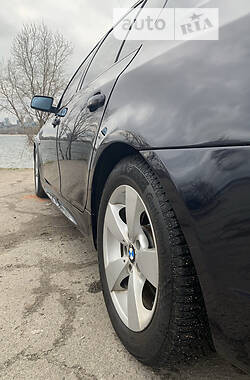 Седан BMW 5 Series 2007 в Днепре