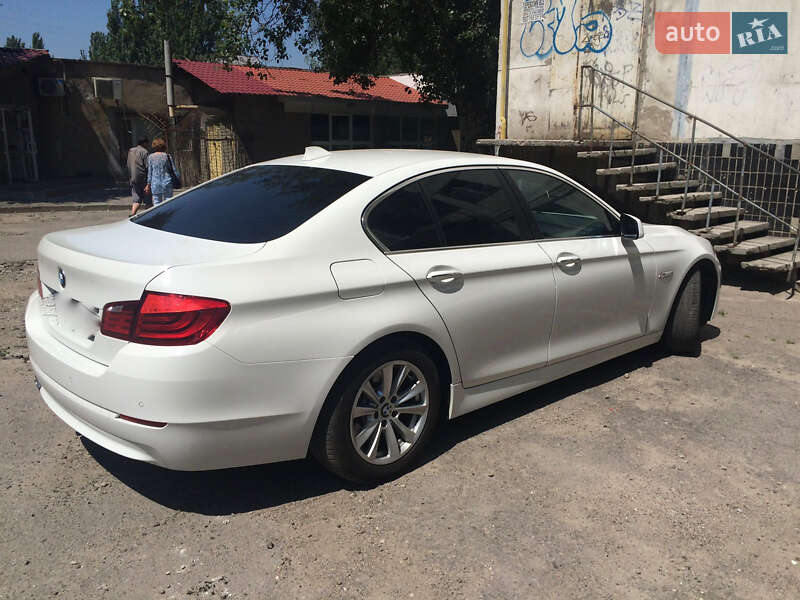 Седан BMW 5 Series 2011 в Запоріжжі