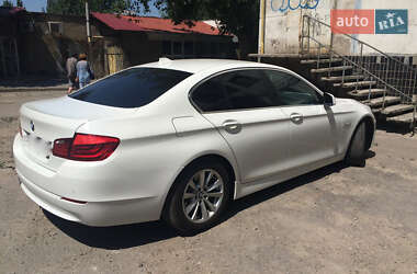 Седан BMW 5 Series 2011 в 
