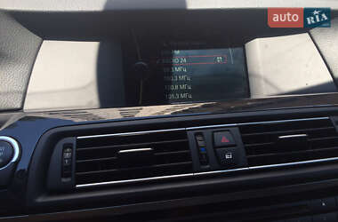 Седан BMW 5 Series 2011 в 