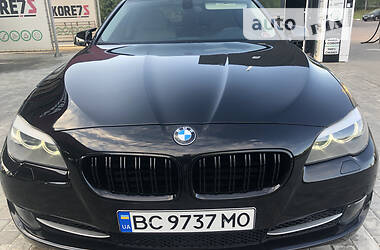 Седан BMW 5 Series 2011 в Львове