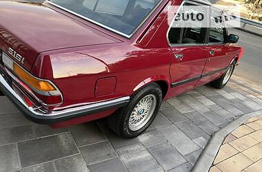 Седан BMW 5 Series 1985 в Киеве