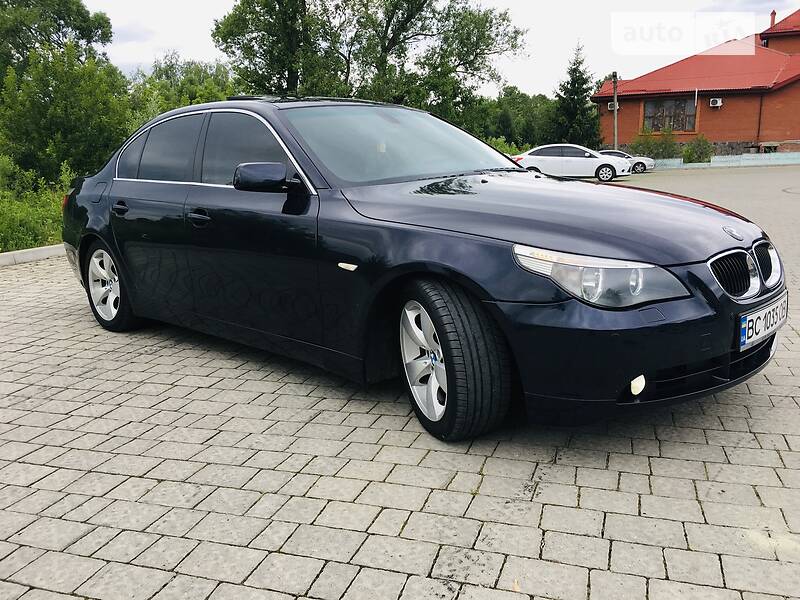 Седан BMW 5 Series 2004 в Львове