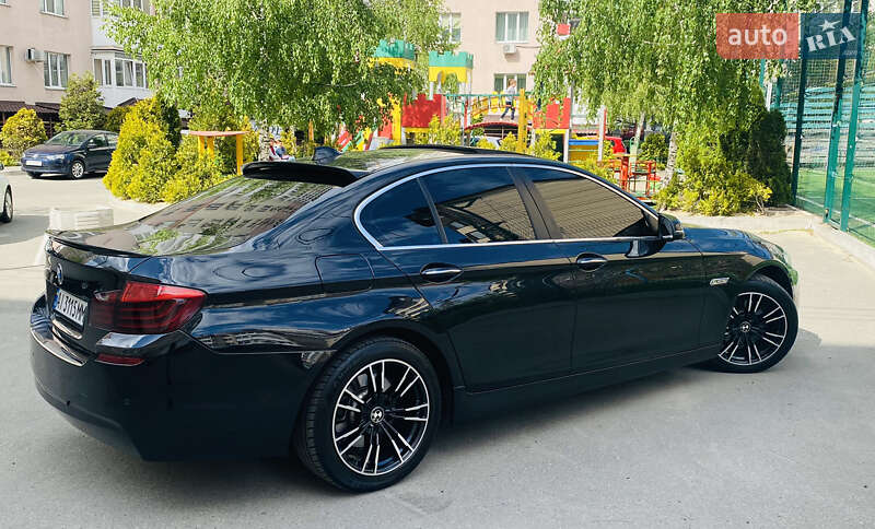 Седан BMW 5 Series 2014 в Киеве
