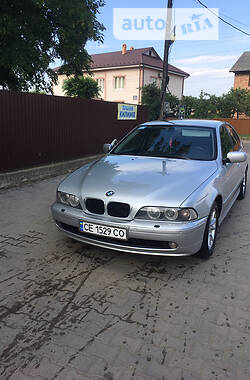 Седан BMW 5 Series 2001 в Черновцах