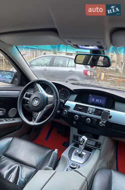 Седан BMW 5 Series 2009 в 