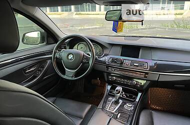 Седан BMW 5 Series 2012 в Днепре