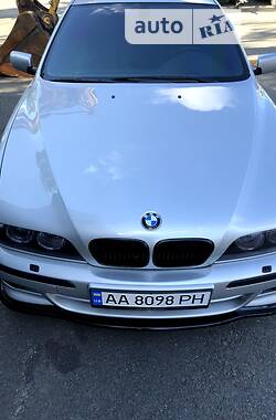 Седан BMW 5 Series 2002 в Києві