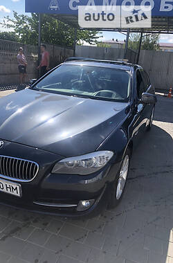 Седан BMW 5 Series 2012 в Костополе