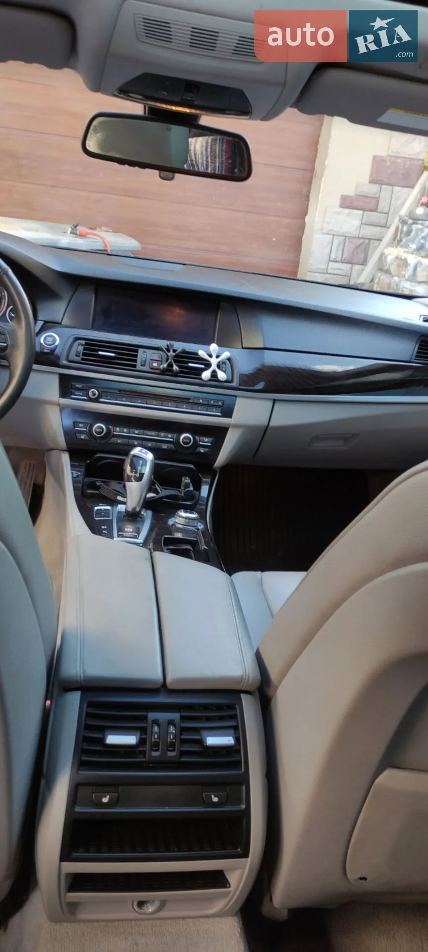2012 BMW 5er - мініатюра 3