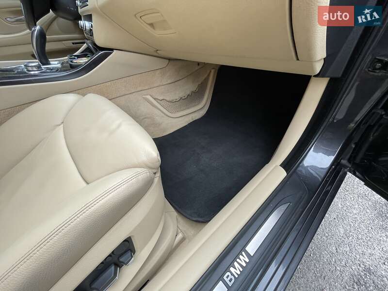 Седан BMW 5 Series 2011 в Киеве