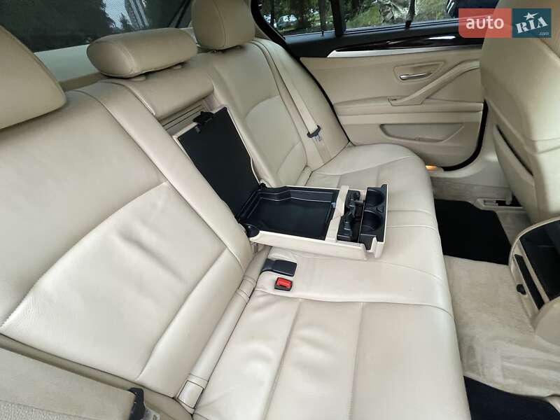 Седан BMW 5 Series 2011 в Киеве