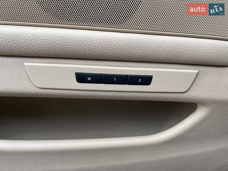 Седан BMW 5 Series 2011 в Киеве