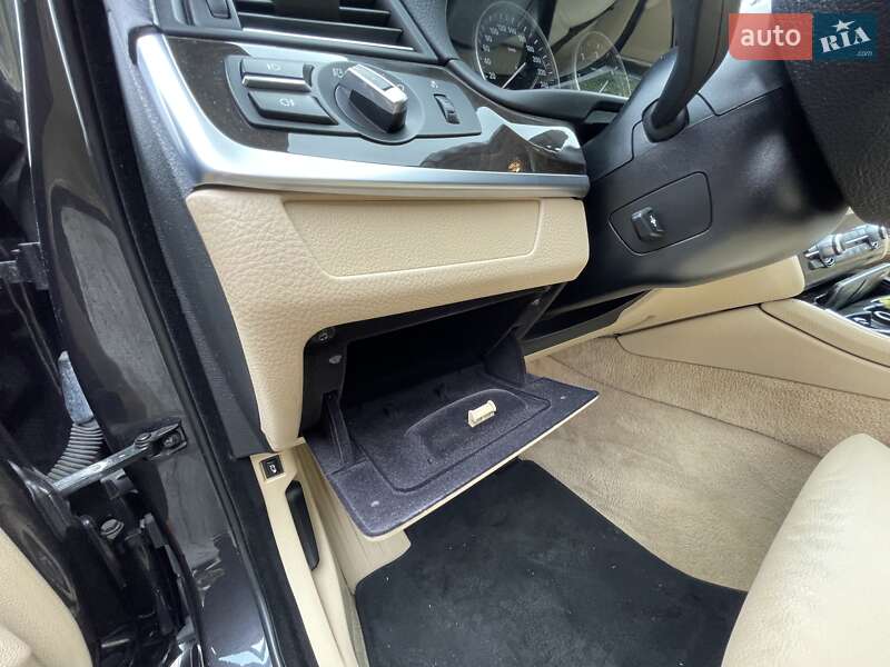 Седан BMW 5 Series 2011 в Киеве