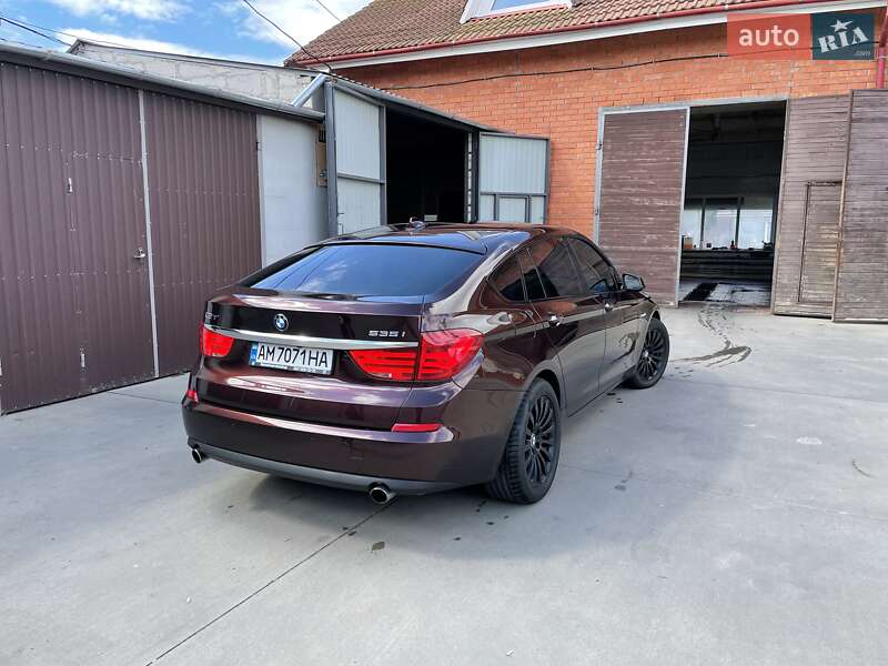 Седан BMW 5 Series 2011 в Житомирі