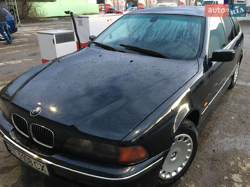 BMW 5 Series 2000