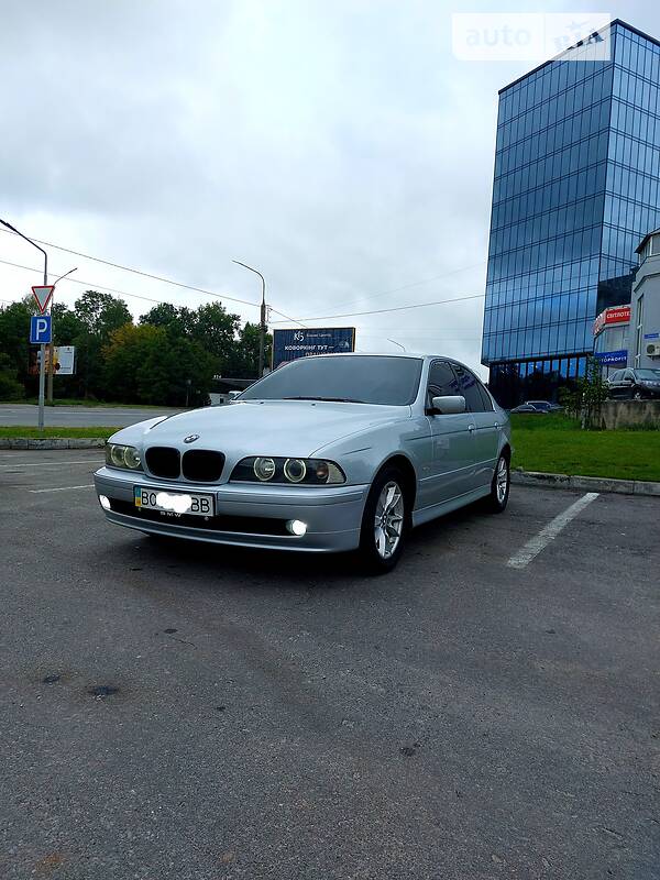 Седан BMW 5 Series 2002 в Тернополі