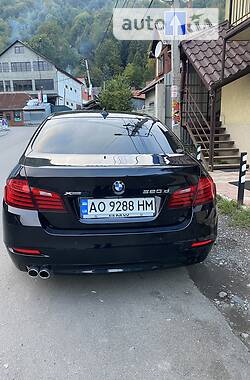 Седан BMW 5 Series 2013 в Рахове