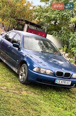 Седан BMW 5 Series 2000 в Герце