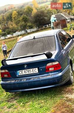 Седан BMW 5 Series 2000 в 