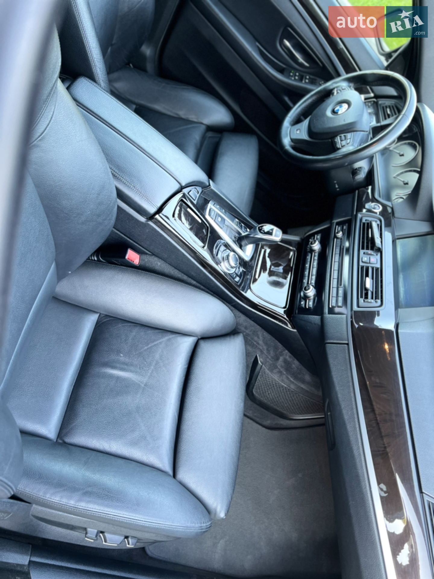 2013 BMW 5er - мініатюра 23