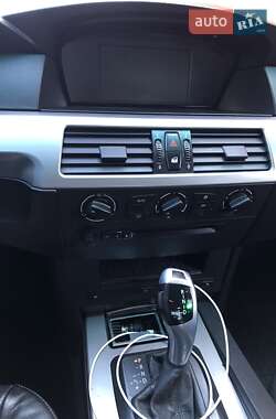 Седан BMW 5 Series 2004 в Одесі