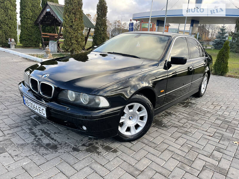 Седан BMW 5 Series 2000 в Гайсине