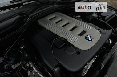 Седан BMW 5 Series 2005 в 
