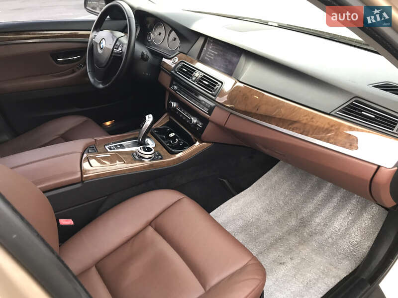 Седан BMW 5 Series 2010 в Києві