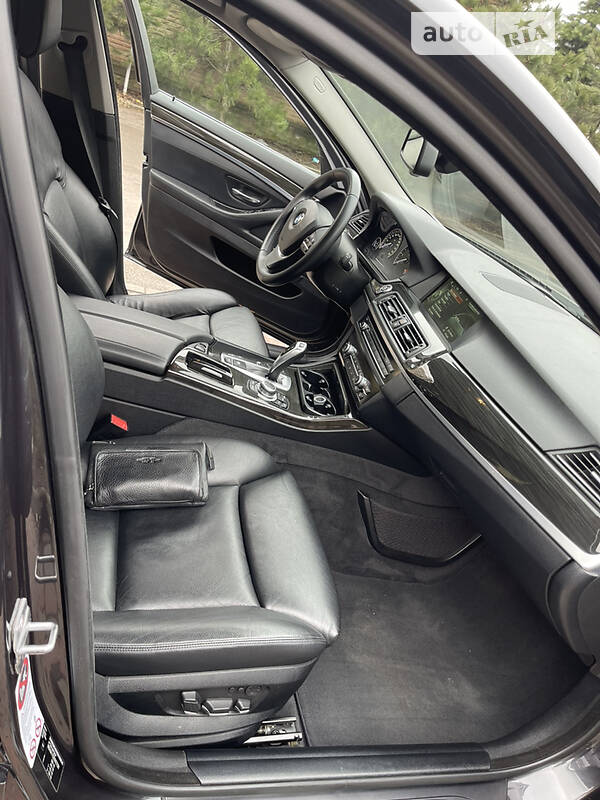 BMW 5 Series 2012