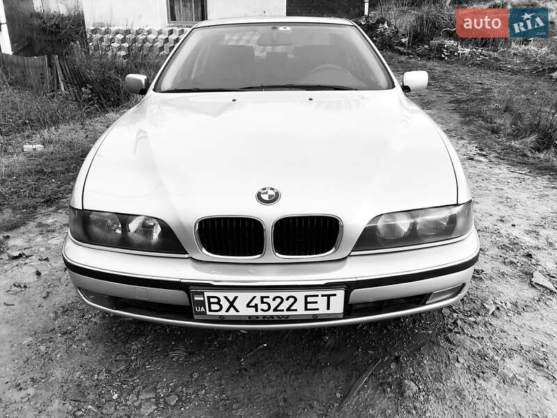 BMW 5 Series 2000