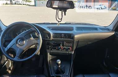 Седан BMW 5 Series 1993 в 