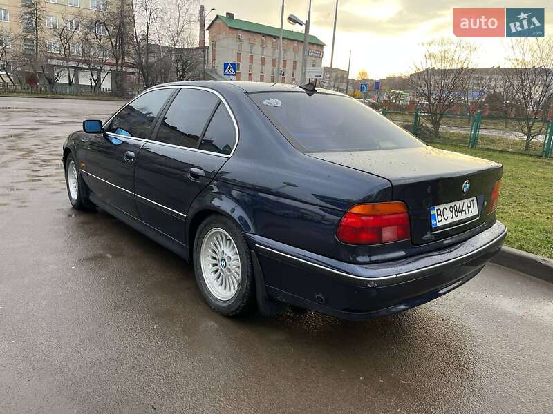 Седан BMW 5 Series 1999 в Бориславі