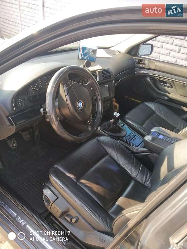 Седан BMW 5 Series 1997 в Каменском