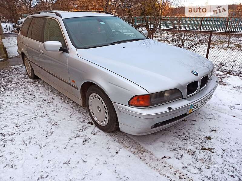 Універсал BMW 5 Series 2000 в Вільшанці