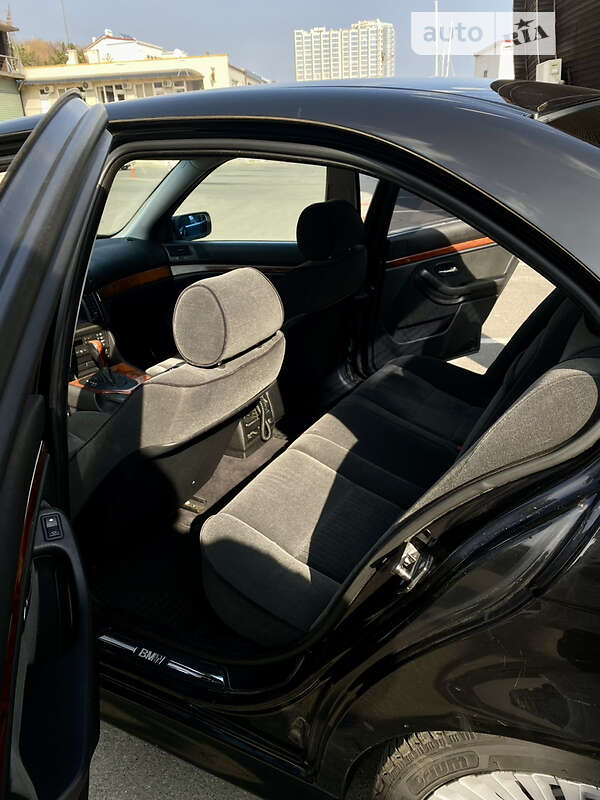 Седан BMW 5 Series 1998 в Одессе