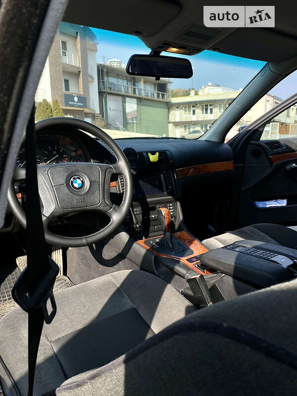 Седан BMW 5 Series 1998 в Одессе