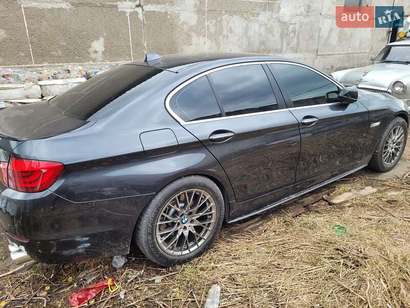 Седан BMW 5 Series 2011 в Хмельницькому