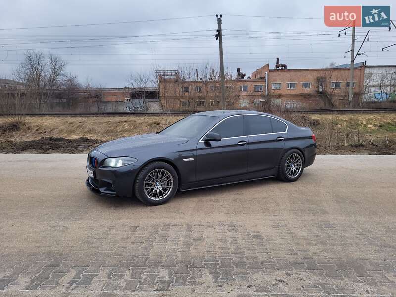 Седан BMW 5 Series 2011 в Хмельницькому
