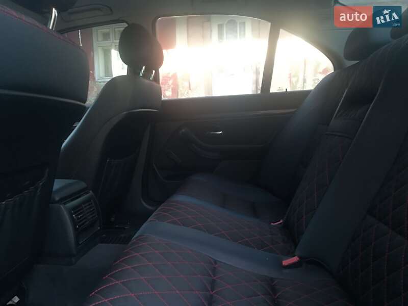 Седан BMW 5 Series 1996 в Чернівцях