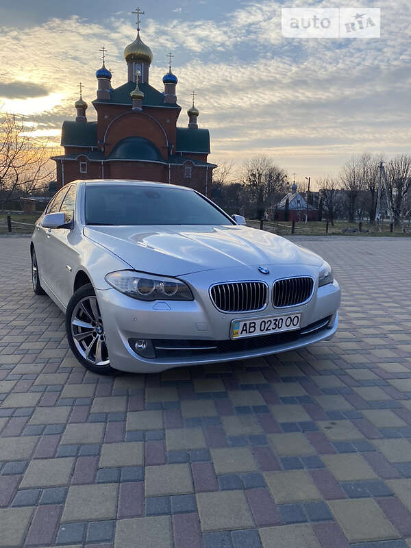 BMW 5 Series 2012